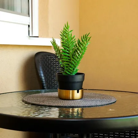 דירה The One מוסטר